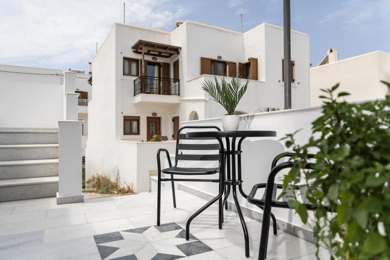 George'S Apartments Naxos City エクステリア 写真